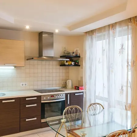 Apartment On Velikomorskaya Minsk